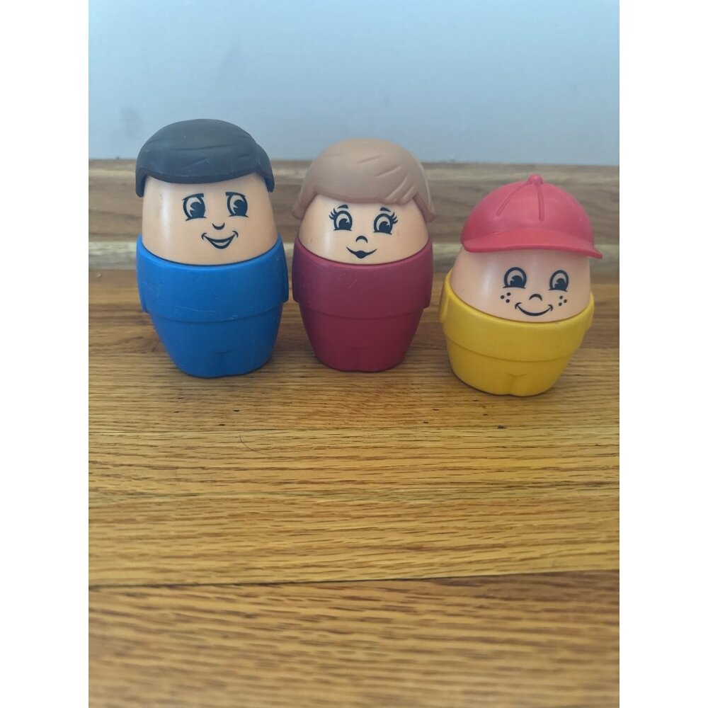 Vintage Little Tikes Chunky People Figures Set Of 3 Red Yellow Blue Plastic Toy